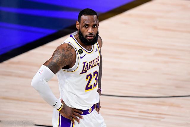 法国后卫抱怨詹姆斯拖慢他进NBA的脚步